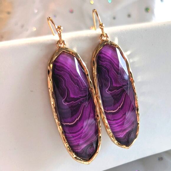 Koala and Kween Jewelry - PURPLE Agate Look Oval Large Earrings with Gold Tone Hardware NEW